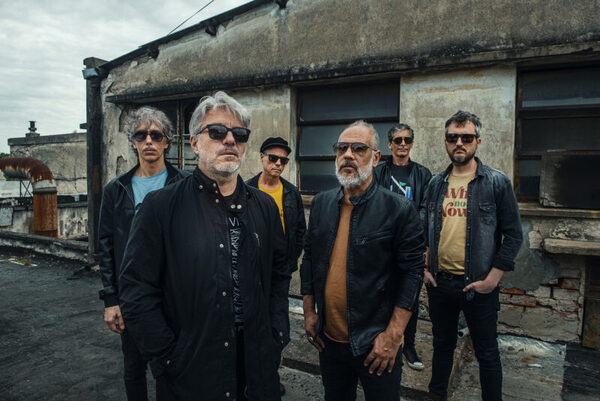 La banda argentina Estelares presentó su nuevo single “Ella” - trece