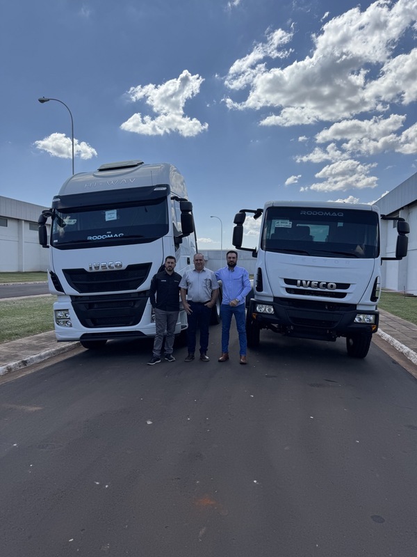 Rodomaq S.A. entregó dos camiones IVECO a Industrias Trociuk - Amigo Camionero