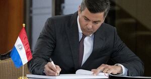 La Nación / Peña promulgó ley que fusiona el Inan con la Dinavisa