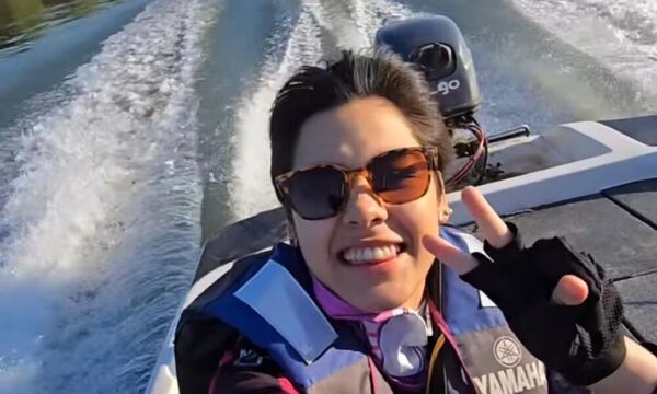 Aye Alfonso es fanática de la pesca ra’e: “Es un vicio”