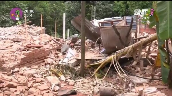 Vecinos denuncian desalojos irregulares - SNT