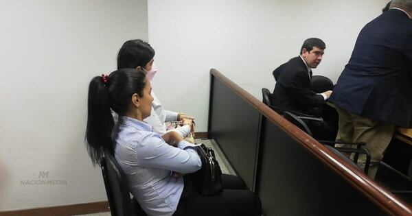 La Nación / Pena de 4 años de cárcel para Ferreira y Godoy