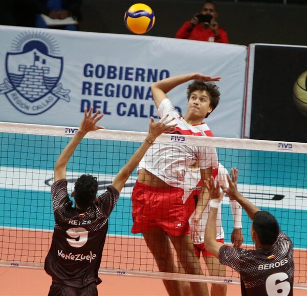 Perú derrota 3-0 a Paraguay en el sudamericano U21 de voley masculino