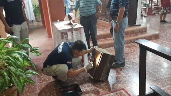 Profanaron templo de Pilar en Halloween: "defecaron y usaron el mantel para limpiarse"