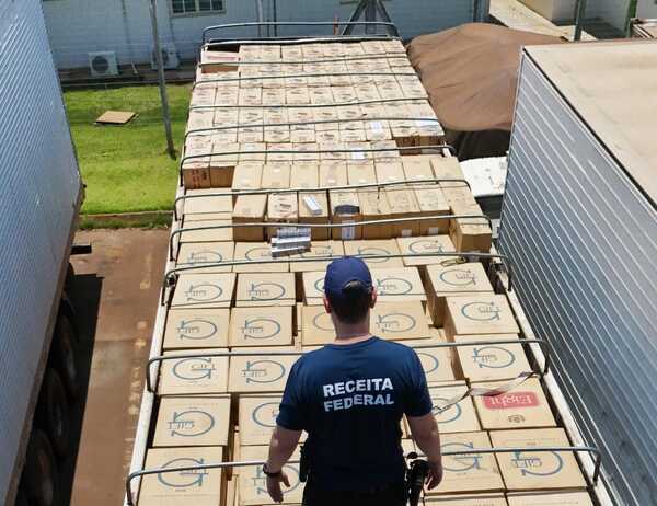 Tras los grandes operativos, destruyen cigarrillos de origen paraguayo en Foz - La Clave