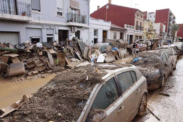 Inundaciones en España: Consulesa confirma hallazgo del matrimonio que estaba desaparecido - Mundo - ABC Color
