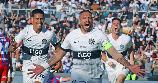 La Nación / Olimpia golea a Cerro y va a paso firme rumbo al título - OJO Galería