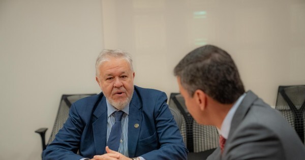 Brítez sale fortalecido de la reunión con Peña y desactiva su reemplazo en el IPS