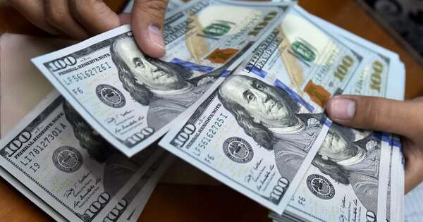 La Nación / Dólar sigue senda bajista y acumula caída de 120 puntos con intervención del BCP