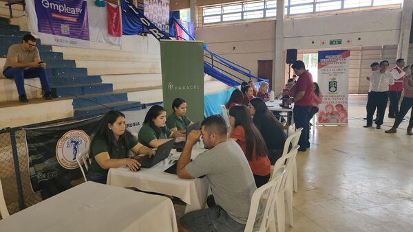 Expo Empleos en Concepción reúne a 23 empresas con 400 puestos laborales