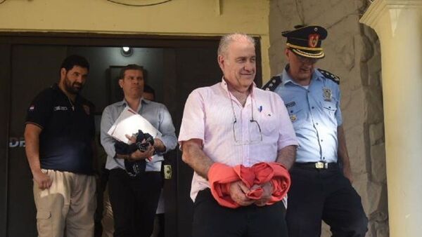 Fiscalía pide juicio oral para actuaria que habría vulnerado sistema para beneficiar a RGD