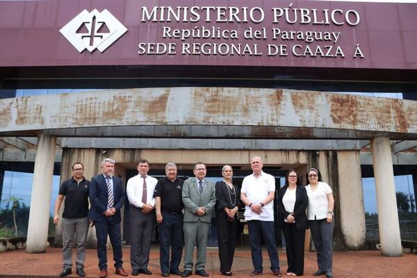 Fiscal general anuncia reactivación de obras abandonadas de Regional de Caazapá - Nacionales - ABC Color
