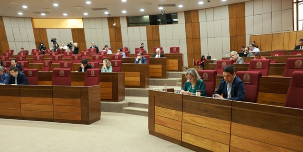 Senado tratará ley de la carrera civil el próximo 13 de noviembre - trece