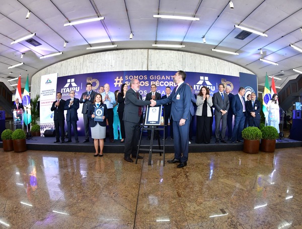 Récord Guinness otorga premio a la Central Hidroeléctrica de Itaipú - Unicanal