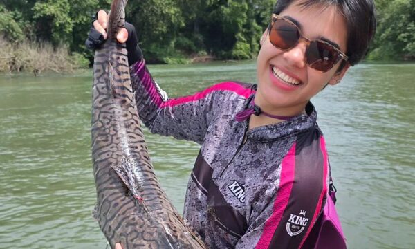 Aye Alfonso mostró con quién se fue de pesca: “Con el amor de mi vida”