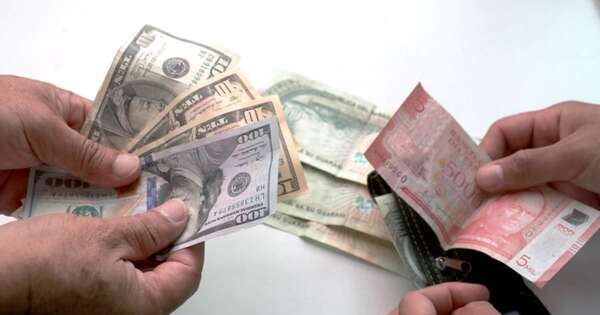 La Nación / Dólar sigue senda bajista, ya cayó 120 puntos, por intervención del BCP