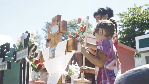 Cinco rituales más populares para visitar los cementerios