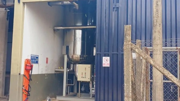 Fuga de amoníaco en Villa Hayes: hospitalizaron a cinco empleados del frigorífico Neuland