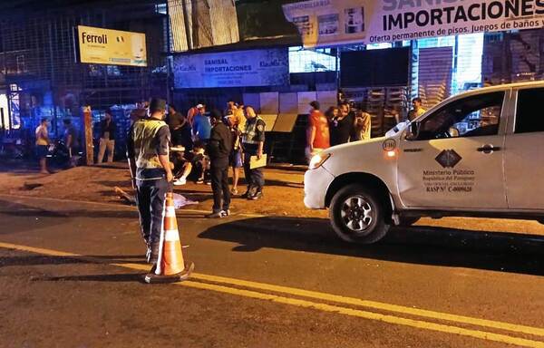 Automovilista ebrio choca y mata a motociclista en Areguá •