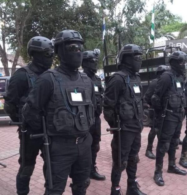 Polémica en Yaguarón por policías municipales tipo comando