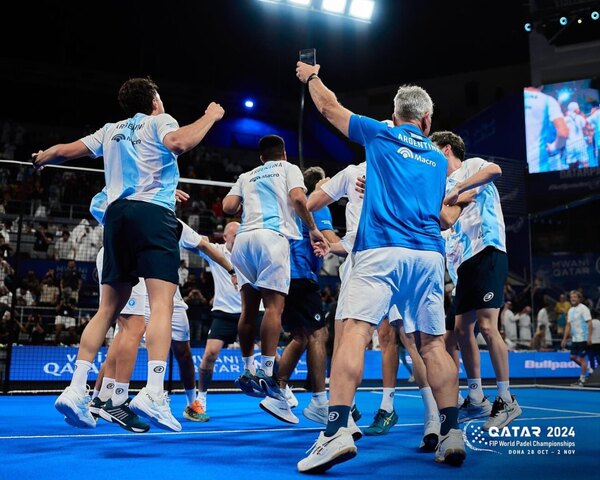 Versus / Argentina revalida el título mundial en pádel masculino tras ganar a España