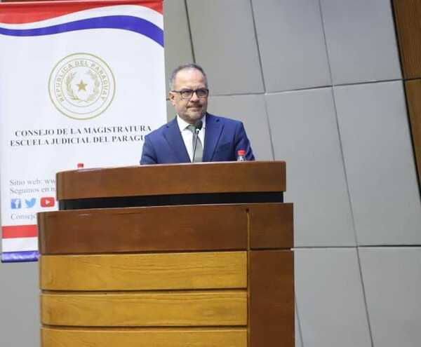 Reforma de la CN: tildan de “pretexto banal” querer dar más recursos y alertan que la intención es otra