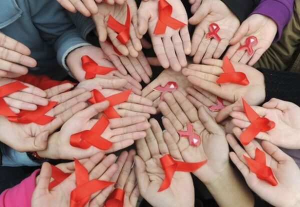 Buscan acelerar avances y fortalecer la respuesta al VIH y hepatitis - La Clave