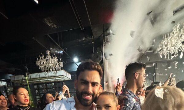 ¡Artista paraguayo cantó y compartió con celebridades latinas en Miami!