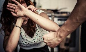 ¡Hombre casi ultima a su expareja en San Pedro!