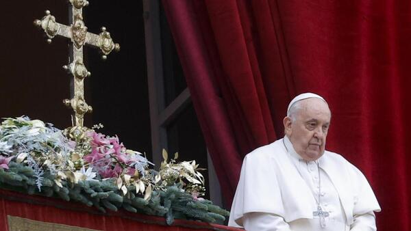 El Papa pide que se repudie la guerra en todo el mundo, como dice la Constitución italiana