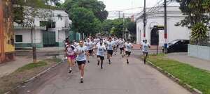 Atletas llenaron las calles en nueva edición de Pilar Corre 5K - Polideportivo - ABC Color