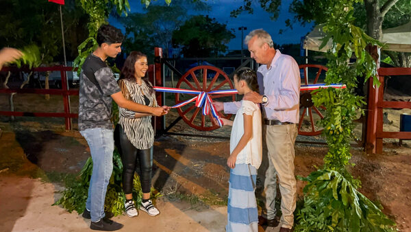 Quinta Stela Mari y el Mini Market y Complejo Deportivo «El Chileno» abren sus puertas en Belén como un nuevo espacio familiar