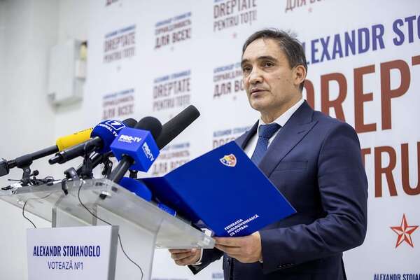Candidato respaldado por los socialistas prorrusos encabeza presidenciales en Moldavia - Mundo - ABC Color