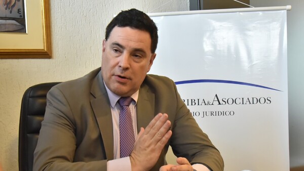 “La Constitución es una traba para el proyecto autoritario del cartismo”