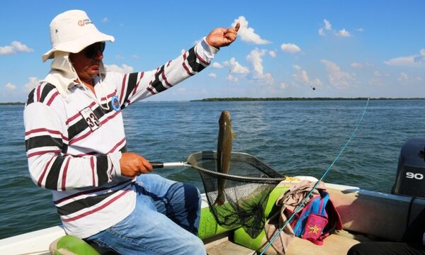 Se inicia la veda pesquera en aguas compartidas