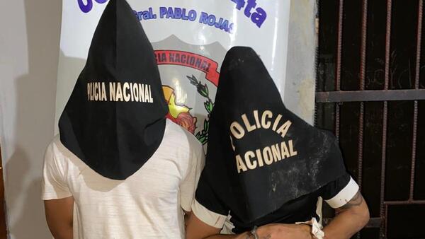 Pareja vive momentos de terror al ser asaltada en CDE y autores son atrapados por la Policía