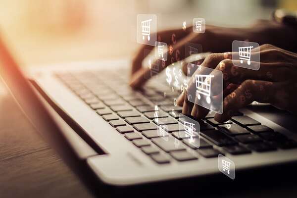 Hoy se inicia el CyberDay 2024, con descuentos y promociones online - Negocios - ABC Color