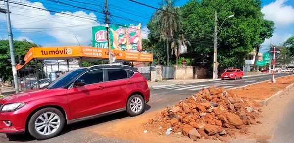 Avenida Fernando de la Mora: millonaria inversión y visibles deficiencias