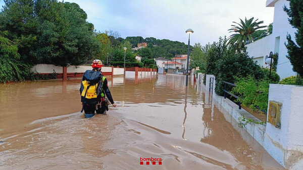 La DANA deja bajo agua a varias zonas de Cataluña - 1000 Noticias