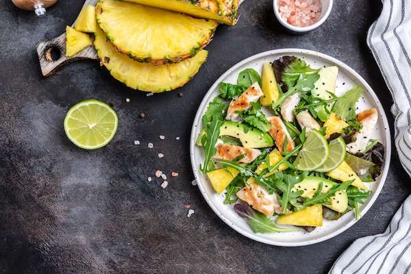 Empezá la semana con una ensalada tropical - Gastronomía - ABC Color
