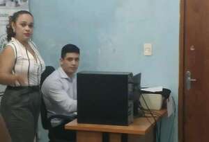 Nepobaby: Cobró sin trabajar, fue pillado y ahora quiere devolver la plata para evitar juicio - Política - ABC Color