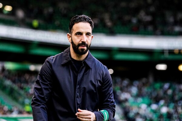 Versus / El nuevo DT del Manchester United se deshace en elogios a Pep Guardiola