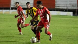 Guaraní con todo: "No hay peor garrote que el VAR"