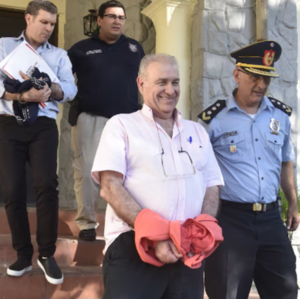 Condenan a Ramón González Daher a seis años de cárcel por robo de cheques