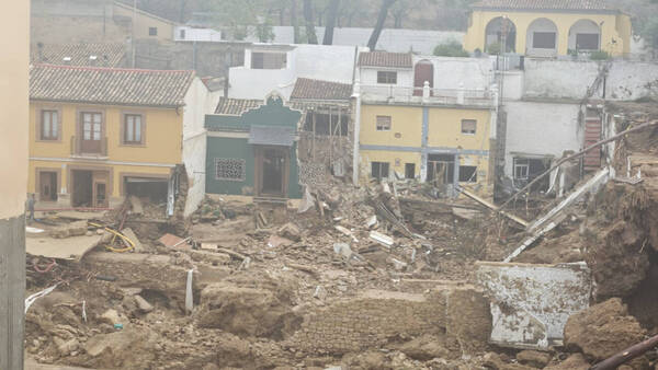 Ya se habla de 217 muertos tras la DANA en Valencia y hay un nuevo peligro: edificios que caen