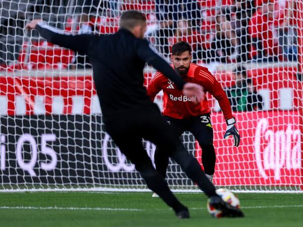 Vídeo: Los tres penales que atajó Miguel Coronel en la MLS - Fútbol Internacional - ABC Color