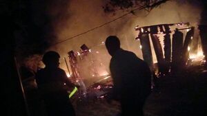 Mujer lo perdió todo tras el incendio total de su vivienda