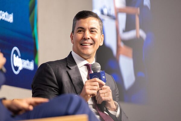Santiago Peña destaca el potencial de Paraguay en el AgroForum 2024 en Brasil - El Trueno