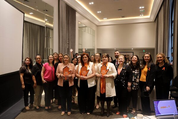 Ministerio de la Mujer presenta actividades para la prevención de la violencia por el 25N - .::Agencia IP::.