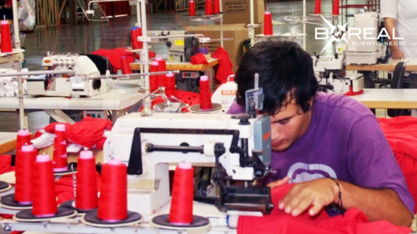 Cinco empresas contratan a personas privadas de libertad - Unicanal
